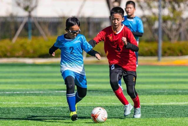 西甲-罗克处子球制胜 巴塞罗那1-0奥萨苏纳